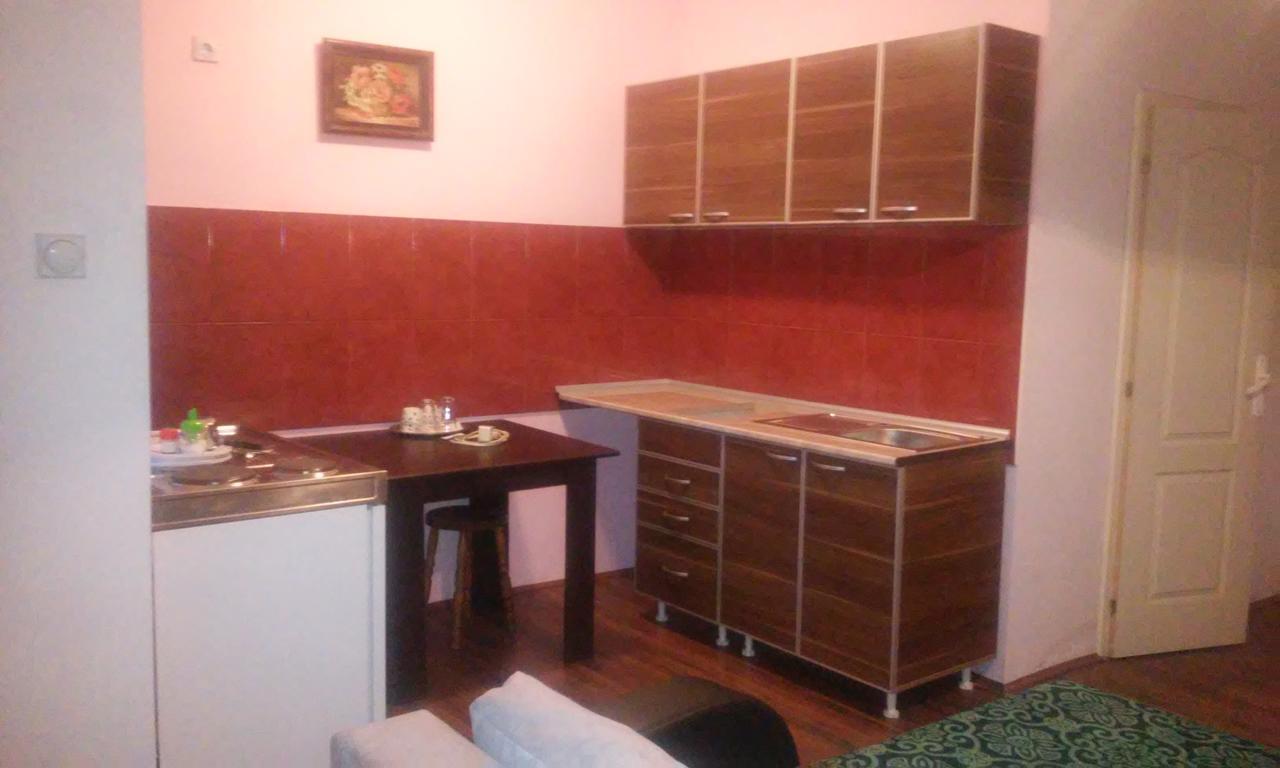 Bed&Breakfast Intermezzo Caffe Kikinda Exterior foto