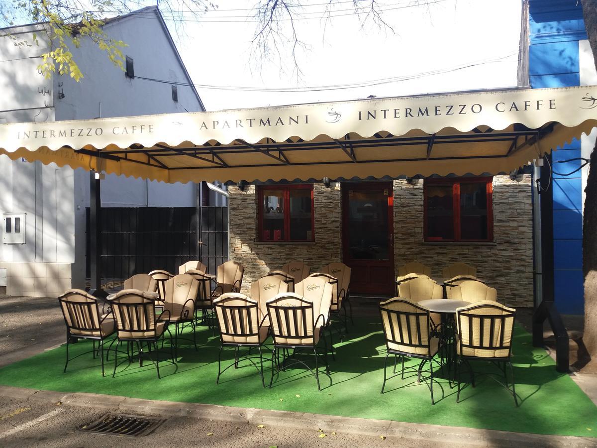Bed&Breakfast Intermezzo Caffe Kikinda Exterior foto